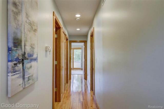 419 E 5th Street, Royal Oak, MI 48067