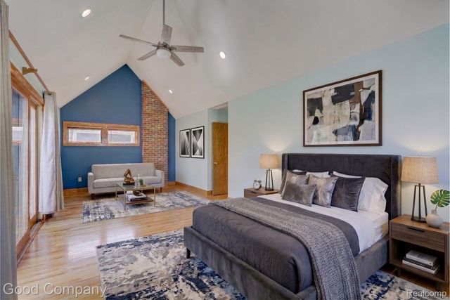 419 E 5th Street, Royal Oak, MI 48067