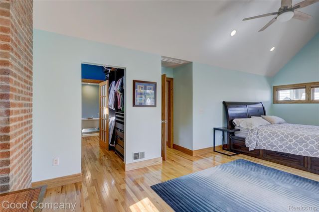 419 E 5th Street, Royal Oak, MI 48067