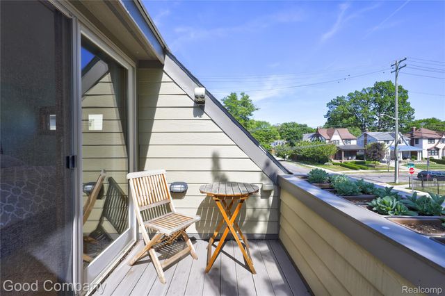 419 E 5th Street, Royal Oak, MI 48067