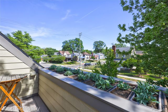 419 E 5th Street, Royal Oak, MI 48067