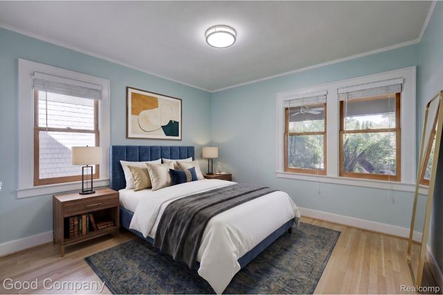 419 E 5th Street, Royal Oak, MI 48067