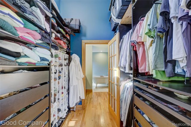 419 E 5th Street, Royal Oak, MI 48067
