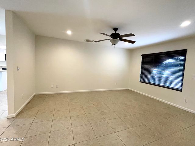 2111 N BULLMOOSE Drive, Chandler, AZ 85224