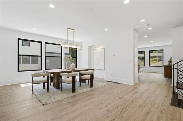 419 Westside Drive, Roswell, GA 30075