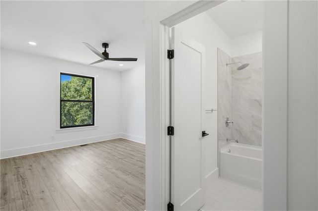 419 Westside Drive, Roswell, GA 30075