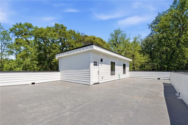 419 Westside Drive, Roswell, GA 30075