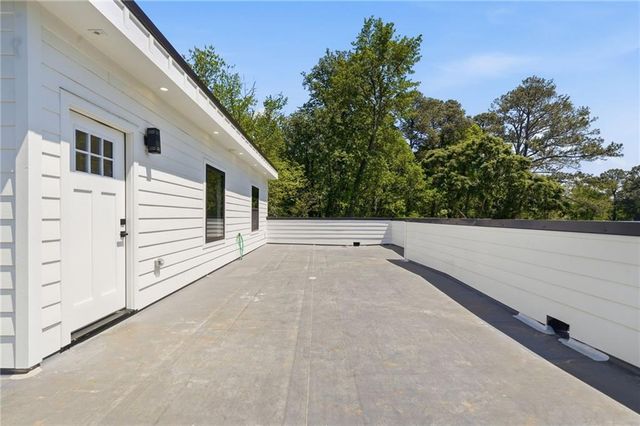 419 Westside Drive, Roswell, GA 30075