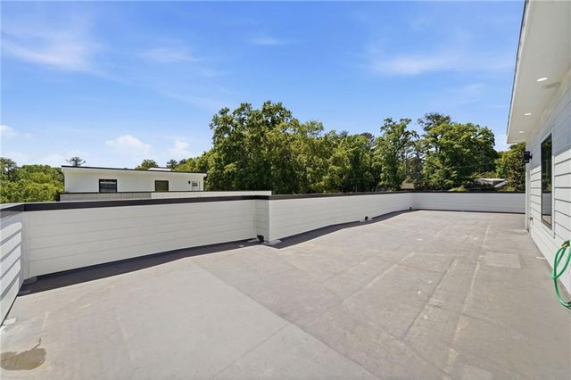 419 Westside Drive, Roswell, GA 30075