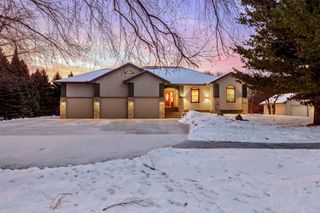 2780 Overlook Lane N, Stillwater, MN 55082
