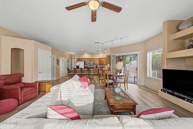 16450 E AVENUE OF THE FOUNTAIN -- 78, Fountain Hills, AZ 85268