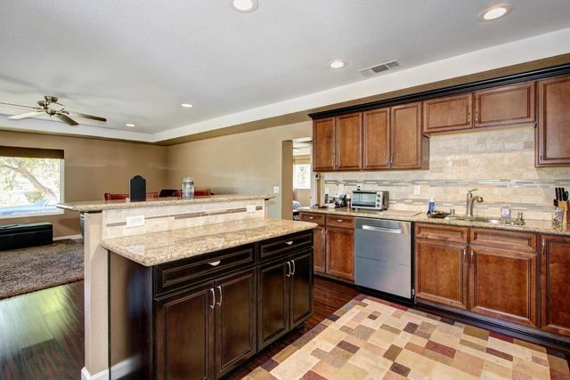 3840 Valle Vista Rd, Carmichael, CA 95608