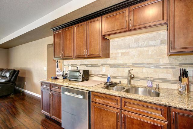 3840 Valle Vista Rd, Carmichael, CA 95608