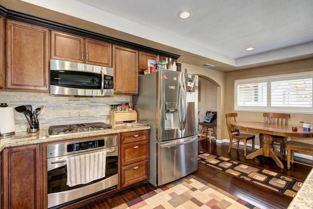 3840 Valle Vista Rd, Carmichael, CA 95608