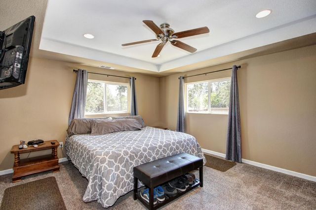 3840 Valle Vista Rd, Carmichael, CA 95608