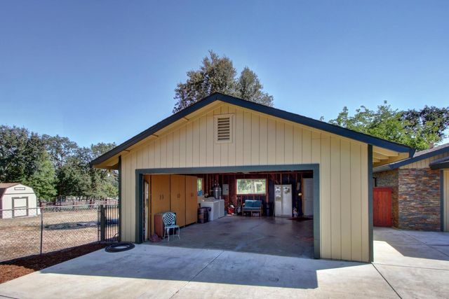 3840 Valle Vista Rd, Carmichael, CA 95608