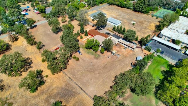 3840 Valle Vista Rd, Carmichael, CA 95608