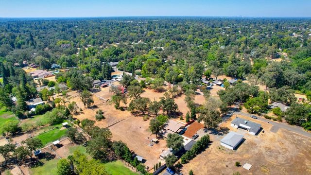 3840 Valle Vista Rd, Carmichael, CA 95608