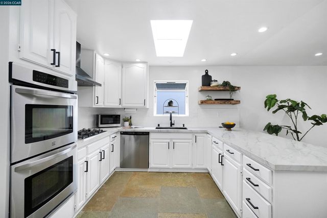 5506 Florida Dr, Concord, CA 94521