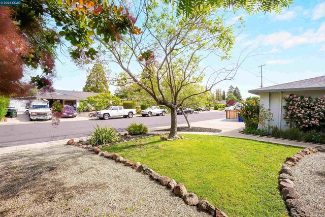 5506 Florida Dr, Concord, CA 94521