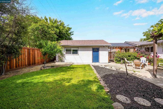 5506 Florida Dr, Concord, CA 94521
