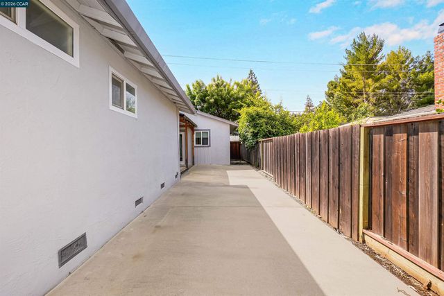 5506 Florida Dr, Concord, CA 94521