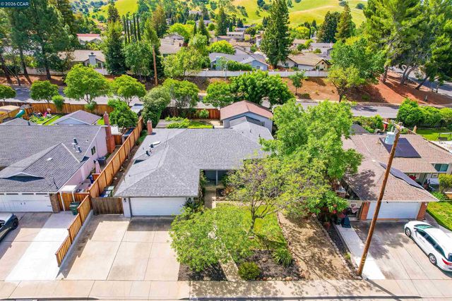 5506 Florida Dr, Concord, CA 94521