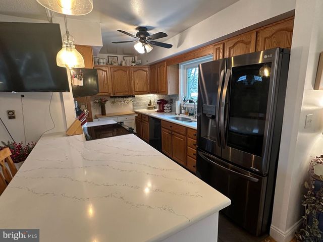 123 RIDGE AVE., Centre Hall, PA 16828