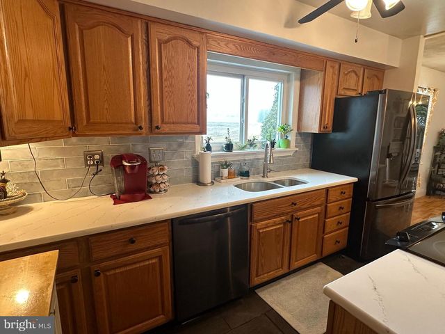 123 RIDGE AVE., Centre Hall, PA 16828