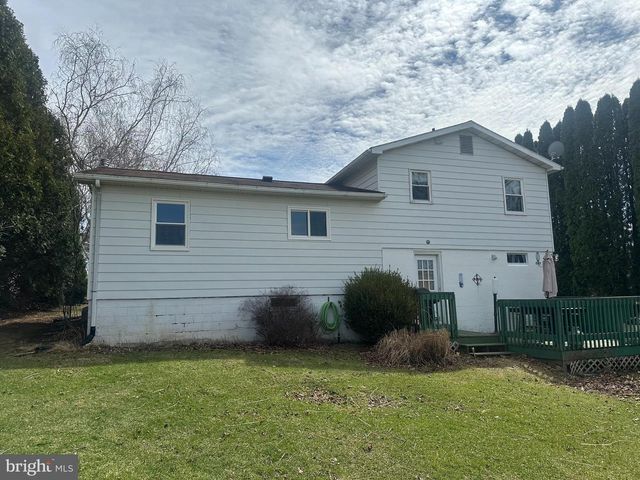 123 RIDGE AVE., Centre Hall, PA 16828