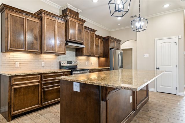 7922 Superman Dr, Corpus Christi, TX 78414