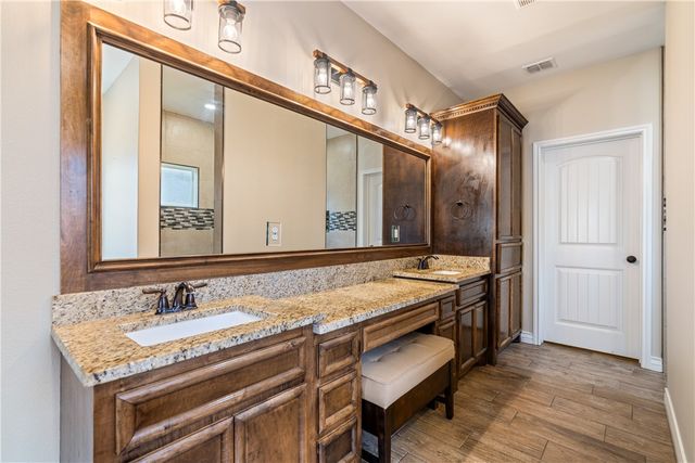 7922 Superman Dr, Corpus Christi, TX 78414