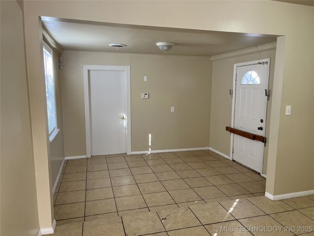 105 W 50th Street North, Tulsa, OK 74126