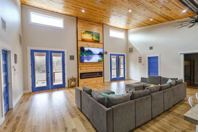 364 Tranquil Lane, Glenwood, AR 71943