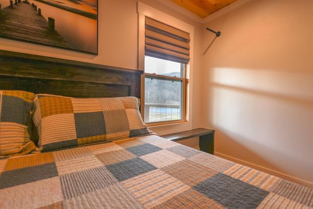 364 Tranquil Lane, Glenwood, AR 71943