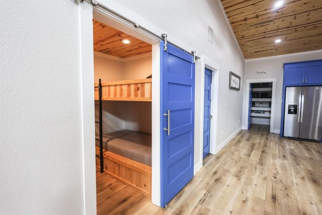 364 Tranquil Lane, Glenwood, AR 71943