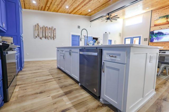 364 Tranquil Lane, Glenwood, AR 71943