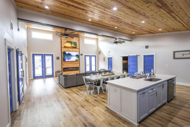 364 Tranquil Lane, Glenwood, AR 71943