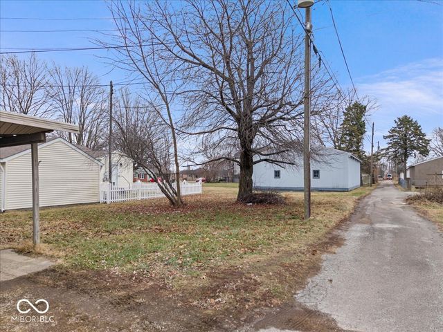 212 E High Street, Fortville, IN 46040