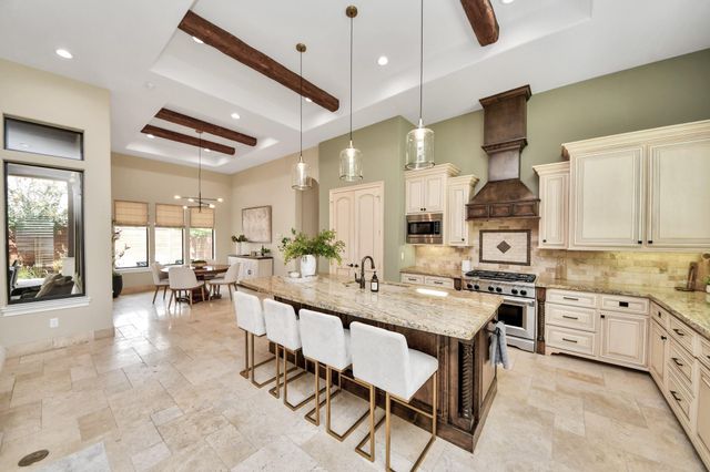 1202 Gross Street, Houston, TX 77019