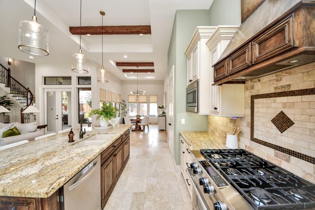 1202 Gross Street, Houston, TX 77019