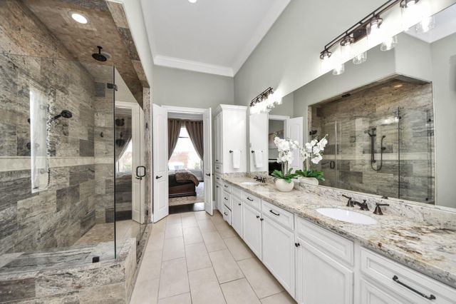 1202 Gross Street, Houston, TX 77019