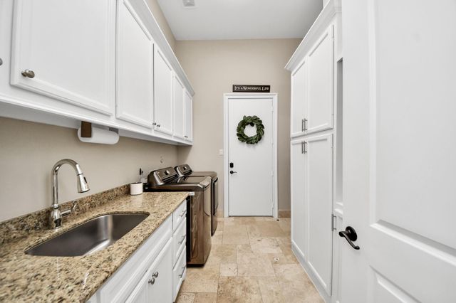 1202 Gross Street, Houston, TX 77019