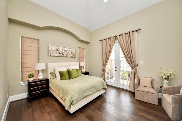 1202 Gross Street, Houston, TX 77019