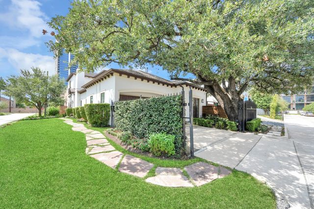 1202 Gross Street, Houston, TX 77019