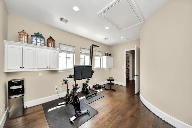 1202 Gross Street, Houston, TX 77019