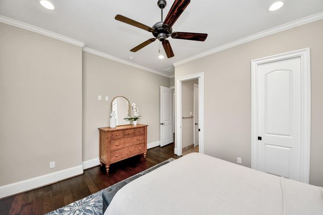 1202 Gross Street, Houston, TX 77019