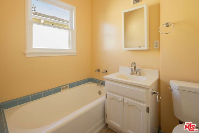 2346 Pearl Street, Santa Monica, CA 90405
