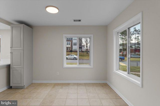 1139 AUTUMNHAZE CT, Herndon, VA 20170