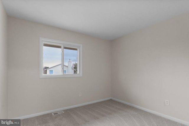 1139 AUTUMNHAZE CT, Herndon, VA 20170